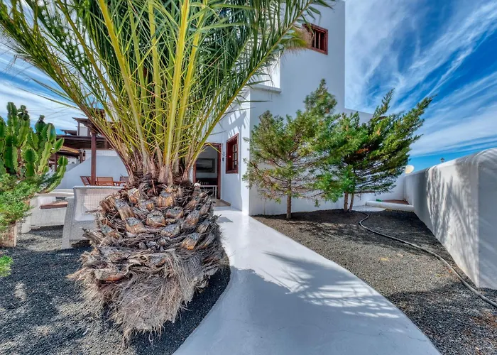 Casa Albi - Shared Pool With Bbq By Lanzarote Playa Blanca (Lanzarote)