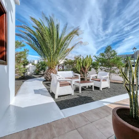 Tatil Evi Casa Albi - Shared Pool With Bbq By Lanzarote Playa Blanca