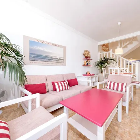 度假居 Casa Albi - Shared Pool With Bbq By Lanzarote 普拉亚布兰卡