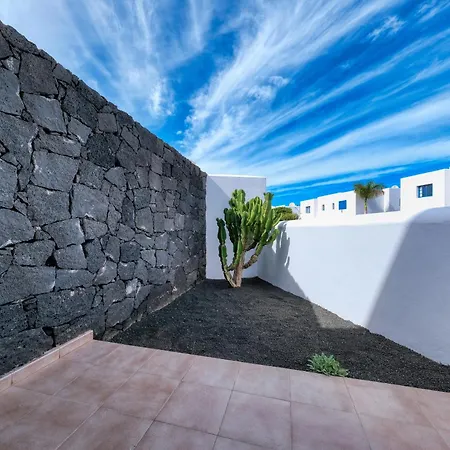Casa Albi - Shared Pool With Bbq By Lanzarote Casa vacanze *