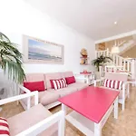 בית נופש Casa Albi - Shared Pool With Bbq By Lanzarote פלאיה בלנקה